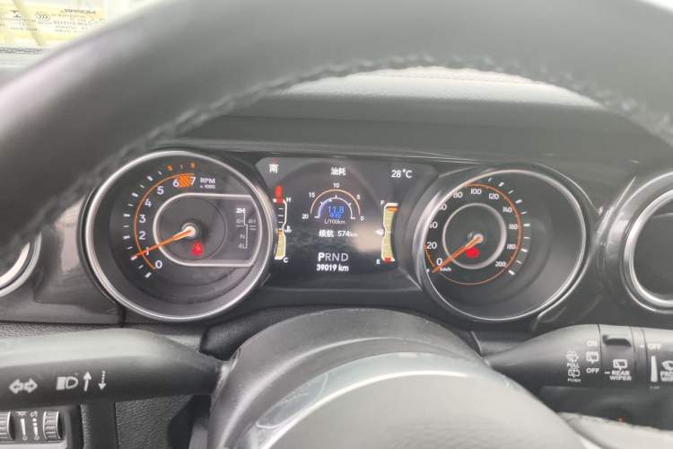 Used Jeep Wrangler 2022 2.0T High Altitude Four-Door Edition Instrument Cluster