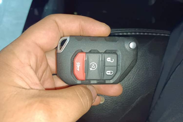Used Jeep Wrangler 2022 2.0T High Altitude Four-Door Edition Interior 1