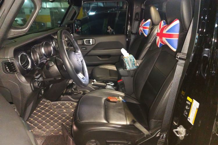 Used Jeep Wrangler 2022 2.0T High Altitude Four-Door Edition Left Front Seat