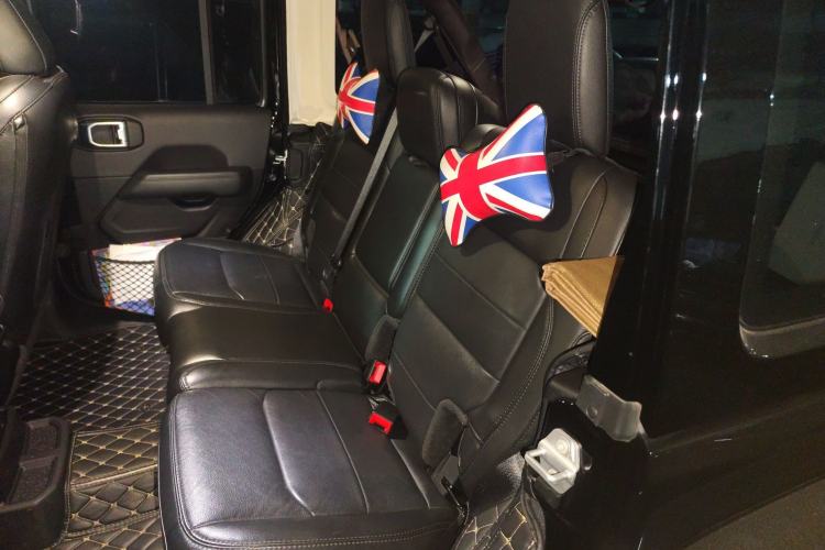 Used Jeep Wrangler 2022 2.0T High Altitude Four-Door Edition Left Rear Seat