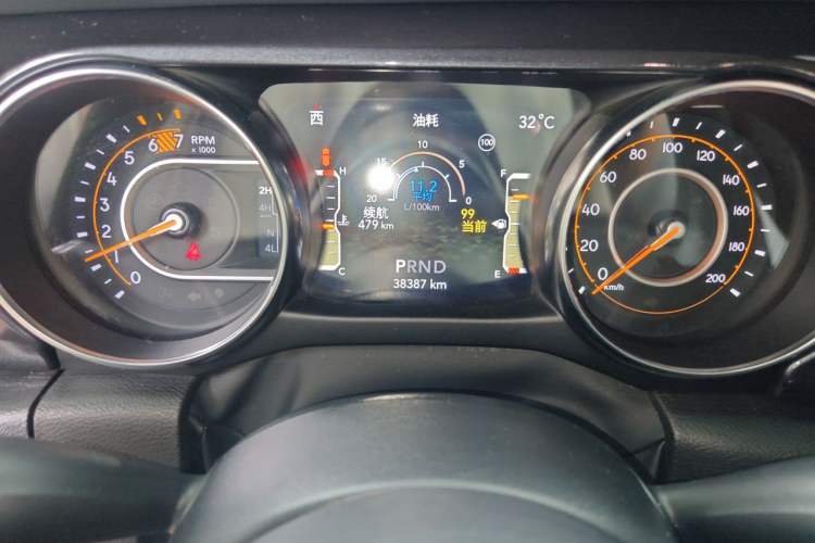 Used Jeep Wrangler 2022 2.0T High Altitude Four-Door Edition Odometer Close Up