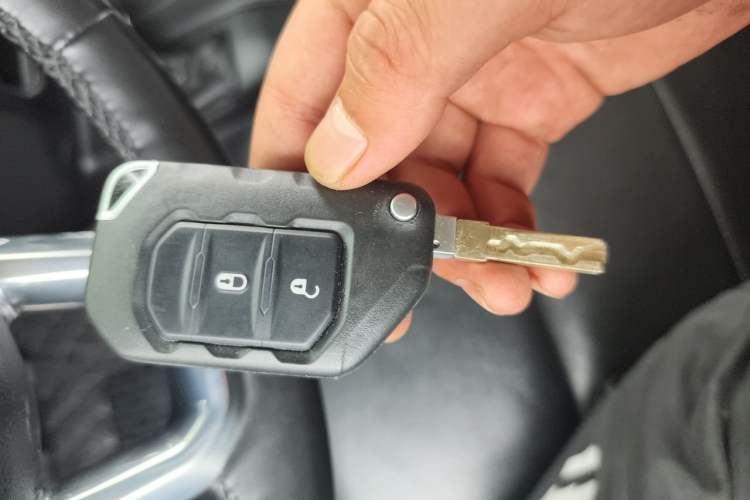 Used Jeep Wrangler 2022 2.0T High Altitude Four-Door Edition Vehicle Key