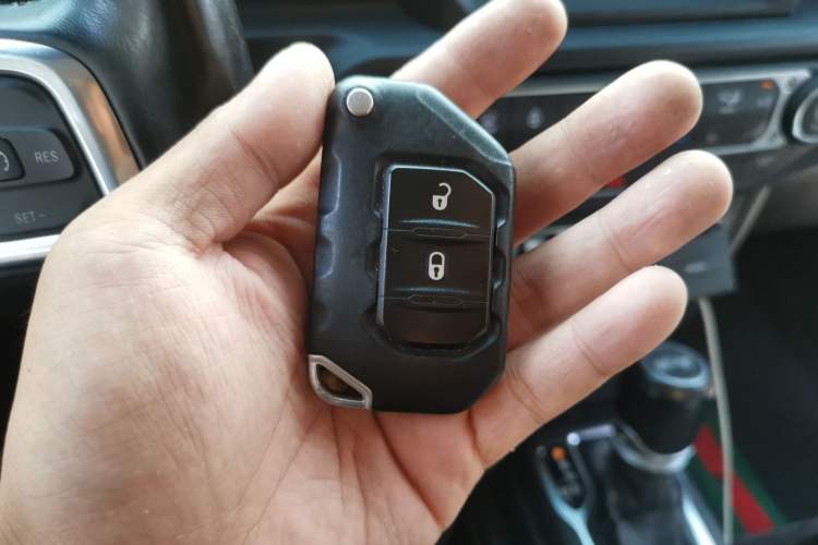 Used Jeep Wrangler 2022 2.0T High Altitude Four-Door Edition Vehicle Key
