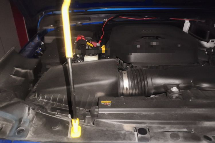 Used Jeep Wrangler 2022 2.0T High Altitude Four-Door Edition Engine Bay Right