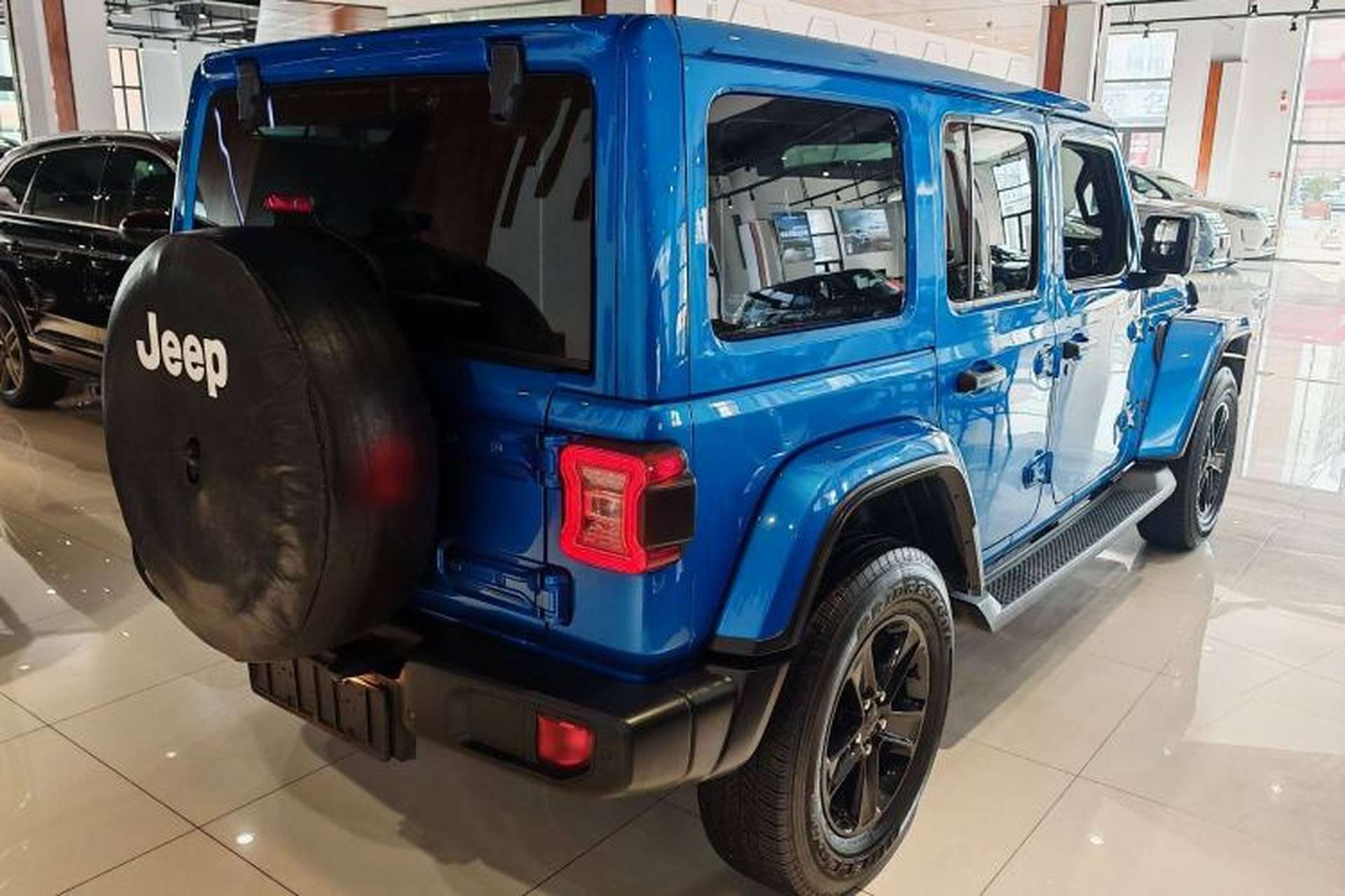 Used Jeep Wrangler 2022 2.0T High Altitude Four-Door Edition Exterior 5