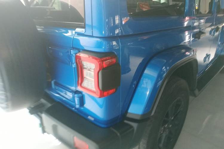 Used Jeep Wrangler 2022 2.0T High Altitude Four-Door Edition Exterior 6