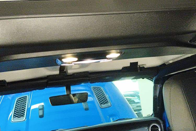 Used Jeep Wrangler 2022 2.0T High Altitude Four-Door Edition Headliner
