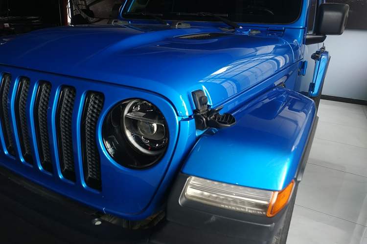 Used Jeep Wrangler 2022 2.0T High Altitude Four-Door Edition Left Front Headlight