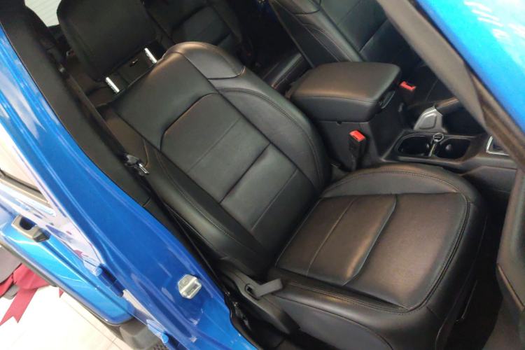 Used Jeep Wrangler 2022 2.0T High Altitude Four-Door Edition Right Front Seat