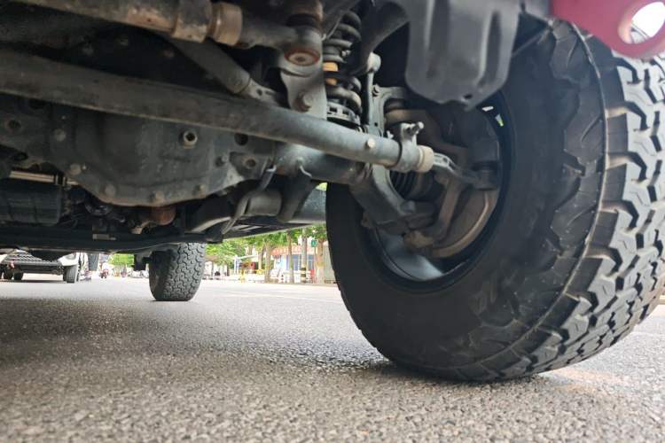 Used Jeep Wrangler 2022 2.0T High Altitude Bahamas Sand Pink Special Edition Chassis Front Left