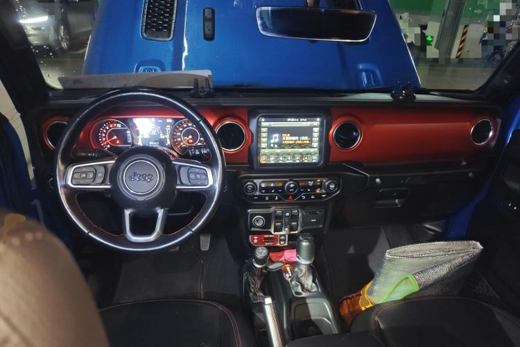 Used Jeep Wrangler  Center Console