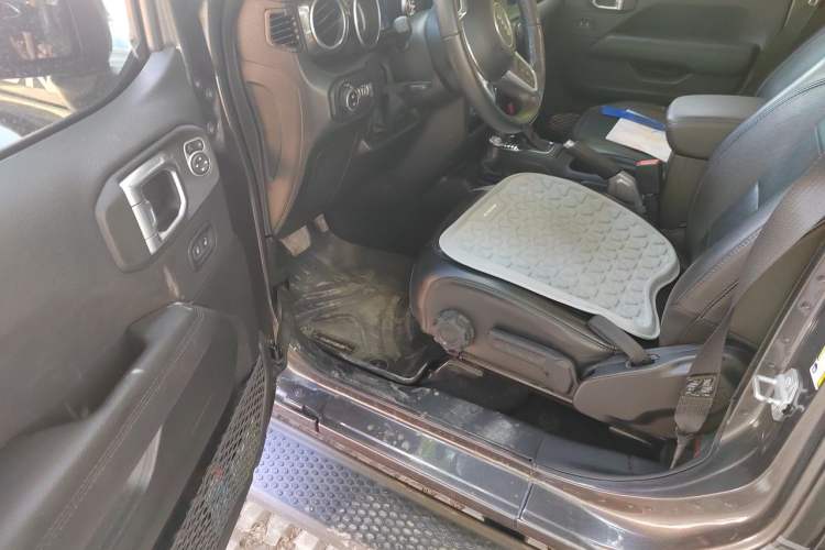 Used Jeep Wrangler  Driver Seat