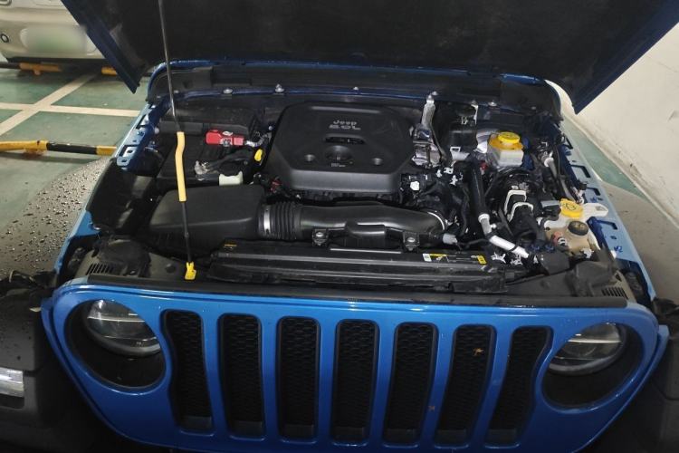 Used Jeep Wrangler  Engine Bay