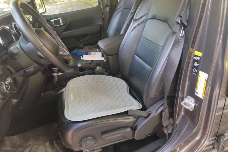 Used Jeep Wrangler  Left Front Seat