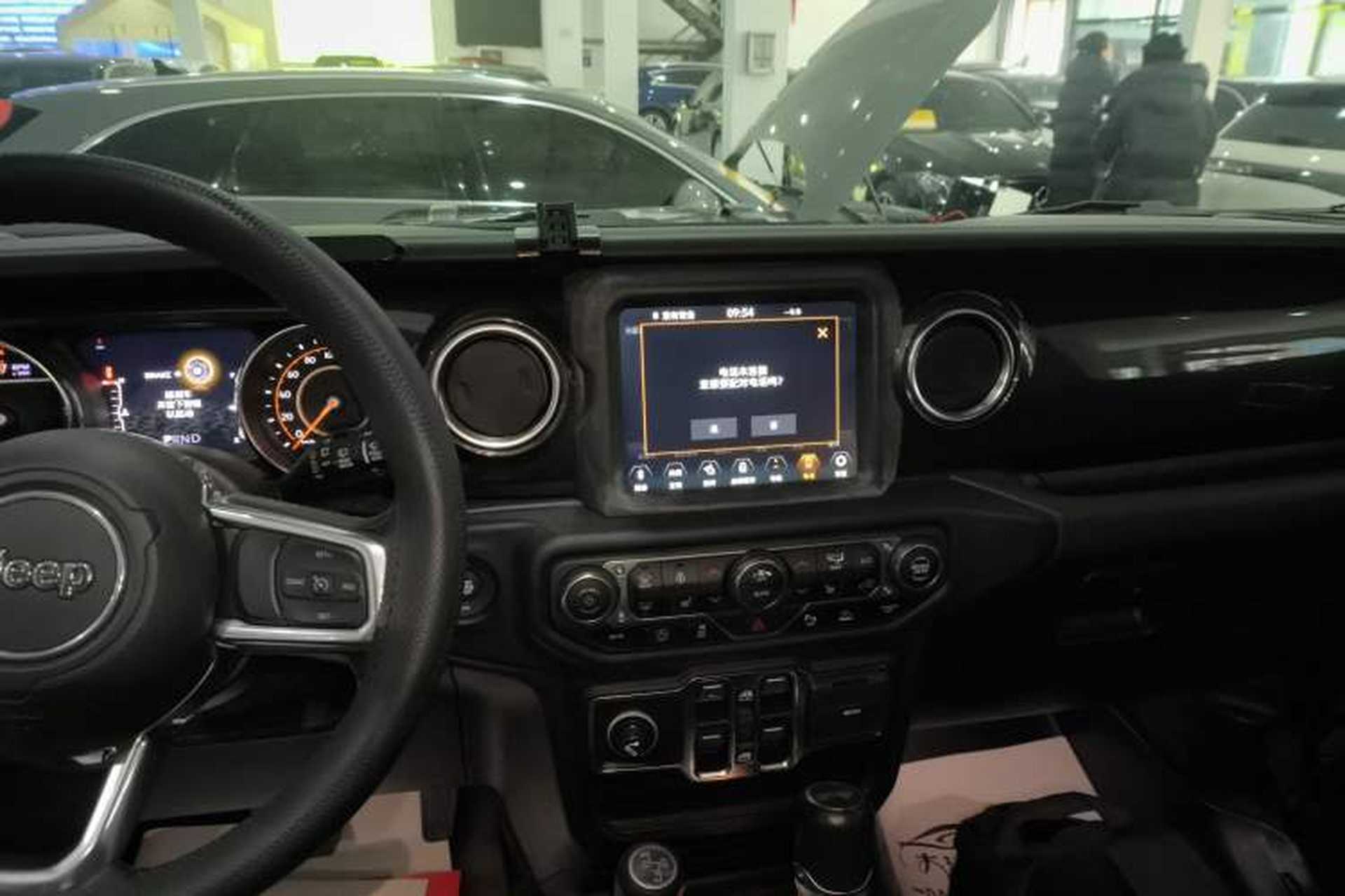 Used Jeep Wrangler 2022 2.0T High Altitude Four-Door Edition Audio And AC Panel