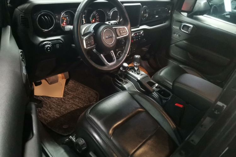 Used Jeep Wrangler 2022 2.0T High Altitude Four-Door Edition Driver Seat