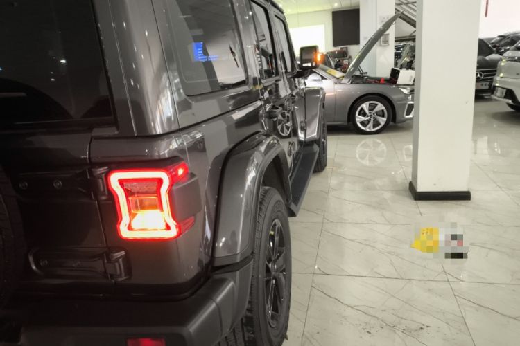 Used Jeep Wrangler 2022 2.0T High Altitude Four-Door Edition Exterior 3