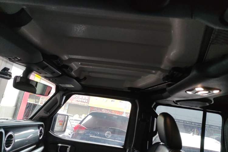 Used Jeep Wrangler 2022 2.0T High Altitude Four-Door Edition Headliner