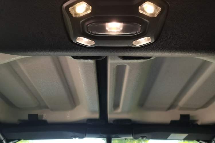Used Jeep Wrangler 2022 2.0T High Altitude Four-Door Edition Headliner