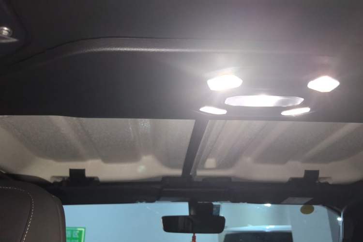 Used Jeep Wrangler 2022 2.0T High Altitude Four-Door Edition Headliner