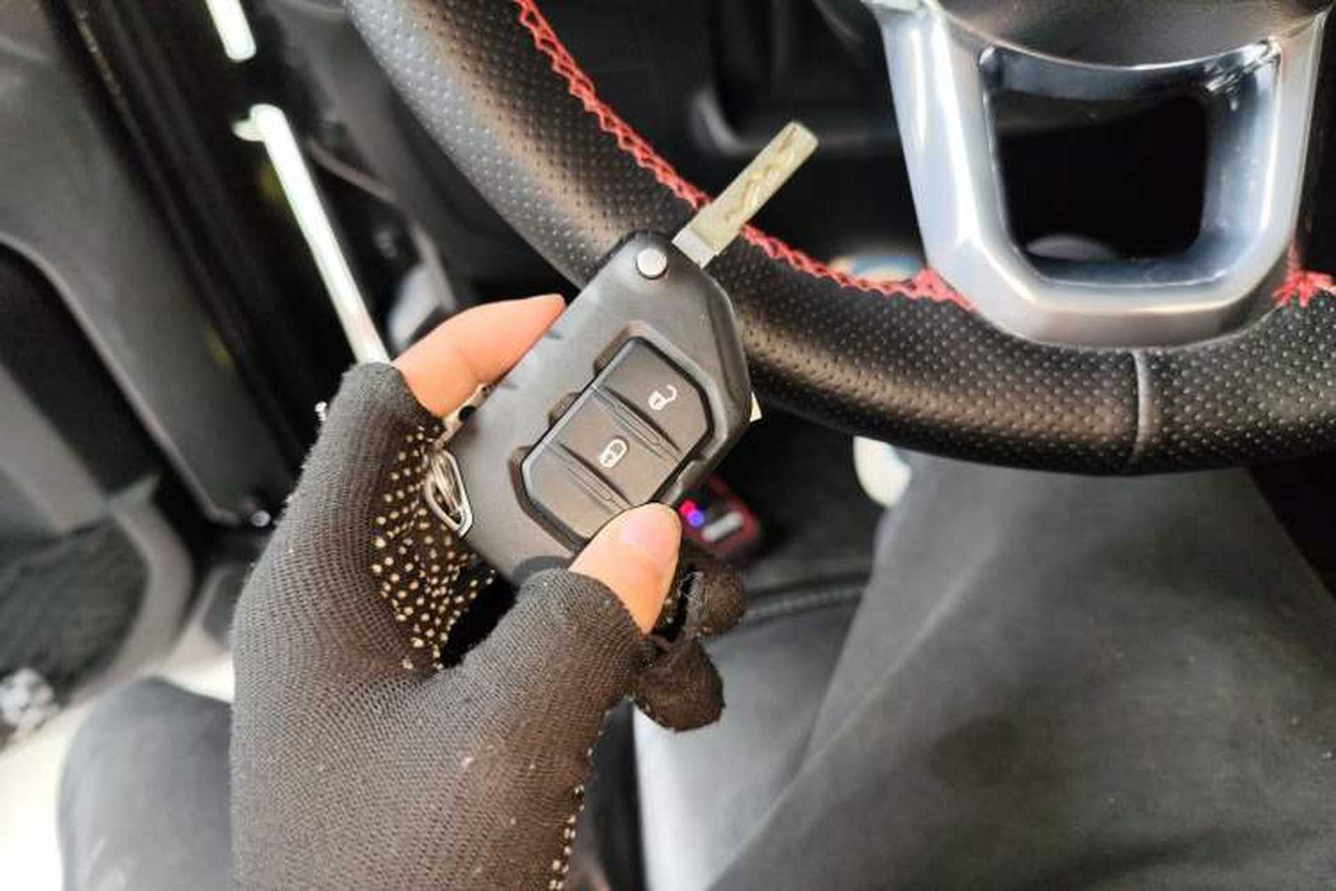 Used Jeep Wrangler 2022 2.0T High Altitude Four-Door Edition Interior 1