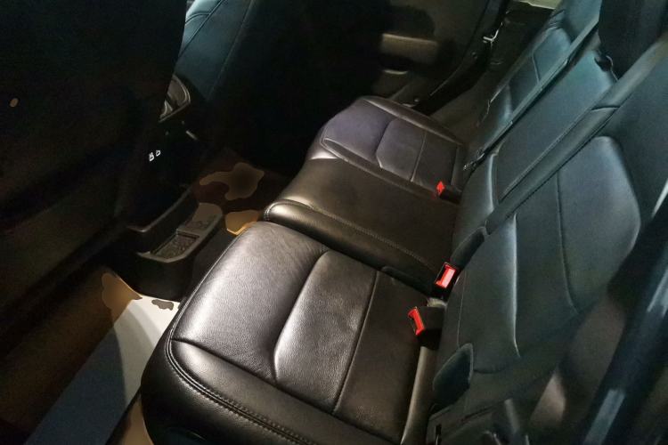 Used Jeep Wrangler 2022 2.0T High Altitude Four-Door Edition Left Rear Seat