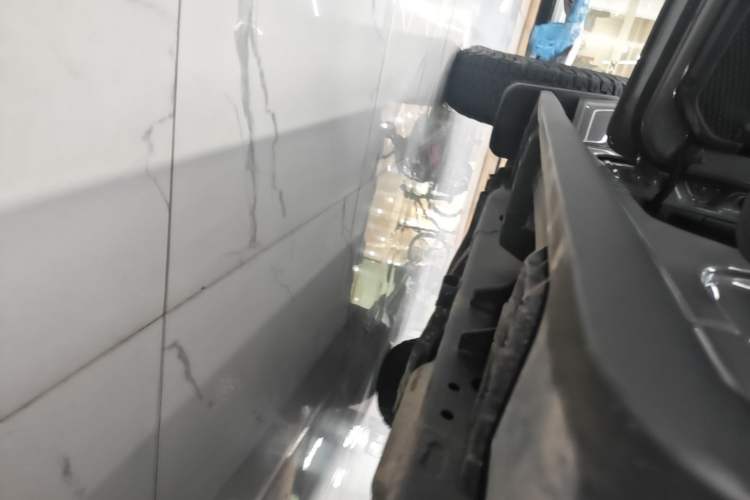 Used Jeep Wrangler 2022 2.0T High Altitude Four-Door Edition Left Side Sill