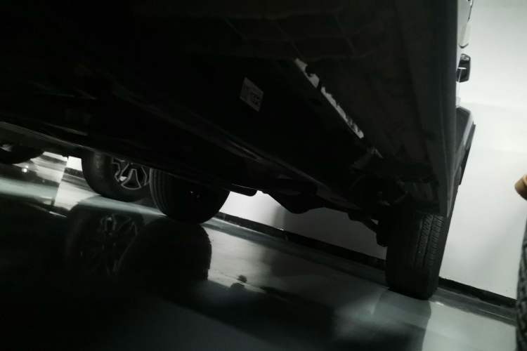Used Jeep Wrangler 2022 2.0T High Altitude Four-Door Edition Left Side Sill
