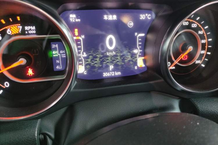 Used Jeep Wrangler 2022 2.0T High Altitude Four-Door Edition Odometer Close Up
