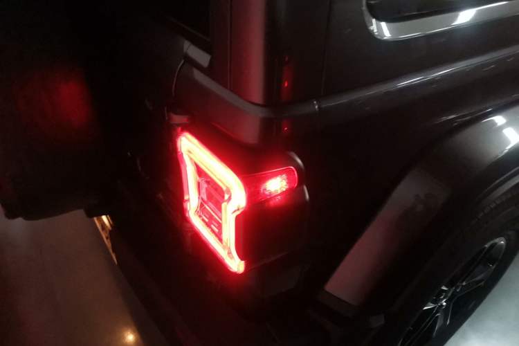 Used Jeep Wrangler 2022 2.0T High Altitude Four-Door Edition Right Rear Taillight
