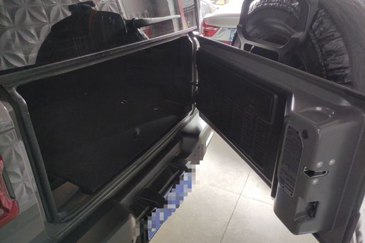 Used Jeep Wrangler 2022 2.0T High Altitude Four-Door Edition Trunk