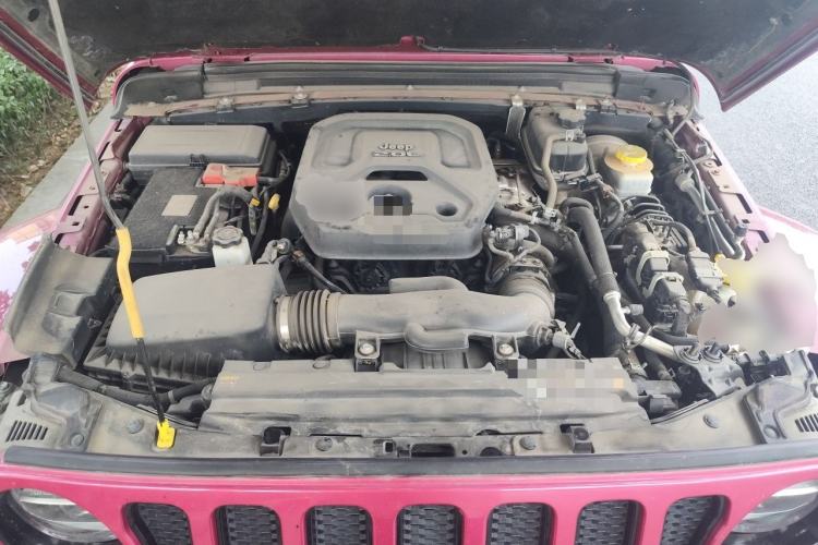 Used Jeep Wrangler 2022 2.0T High Altitude Bahamas Sand Pink Special Edition Engine Bay