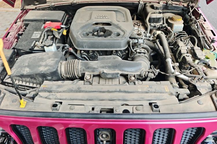 Used Jeep Wrangler 2022 2.0T High Altitude Bahamas Sand Pink Special Edition Engine Bay
