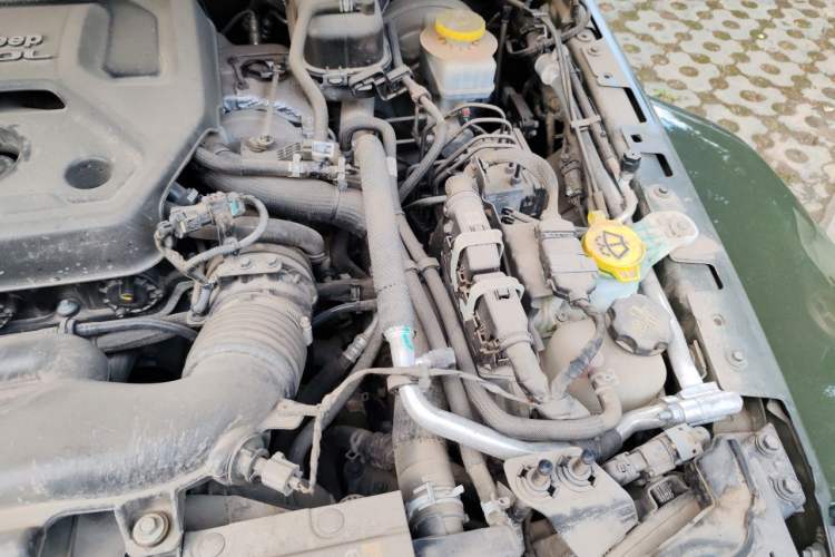 Used Jeep Wrangler 2022 2.0T Highland Jungle Green Limited Edition Engine Bay Left