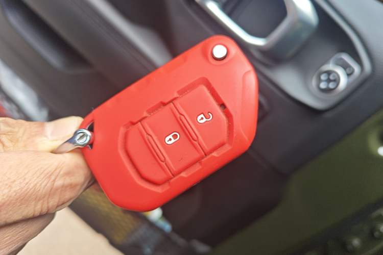 Used Jeep Wrangler 2022 2.0T High Altitude Four-Door Edition Interior 1