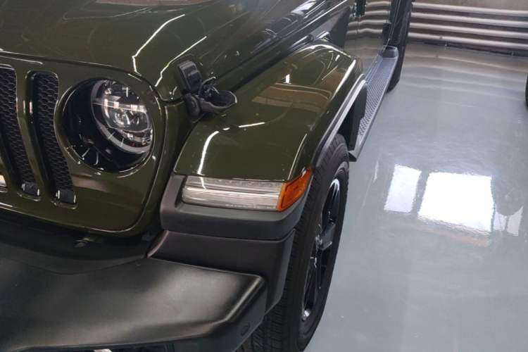 Used Jeep Wrangler 2022 2.0T Highland Jungle Green Limited Edition Left Front Headlight