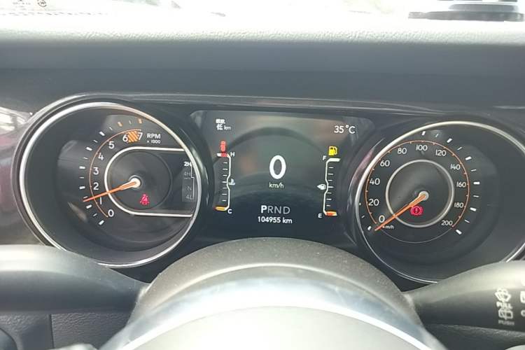 Used Jeep Wrangler 2022 2.0T High Altitude Bahamas Sand Pink Special Edition Instrument Cluster