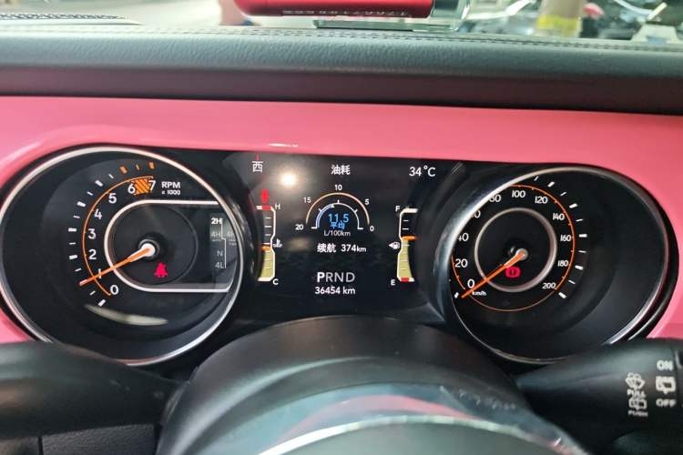 Used Jeep Wrangler 2022 2.0T High Altitude Bahamas Sand Pink Special Edition Instrument Cluster