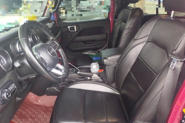 Used Jeep Wrangler 2022 2.0T High Altitude Bahamas Sand Pink Special Edition Left Front Seat