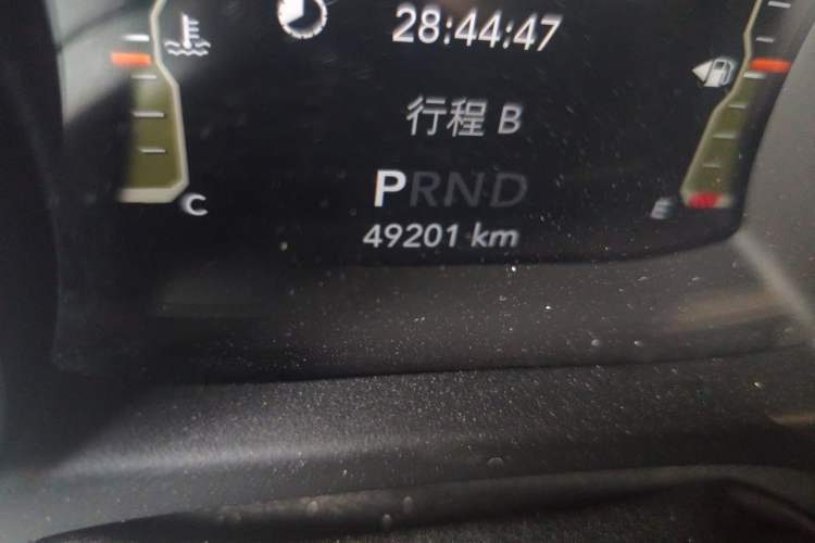 Used Jeep Wrangler 2022 2.0T High Altitude Bahamas Sand Pink Special Edition Odometer Close Up
