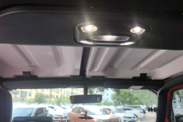 Used Jeep Wrangler 2022 2.0T High Altitude Four-Door Edition Headliner