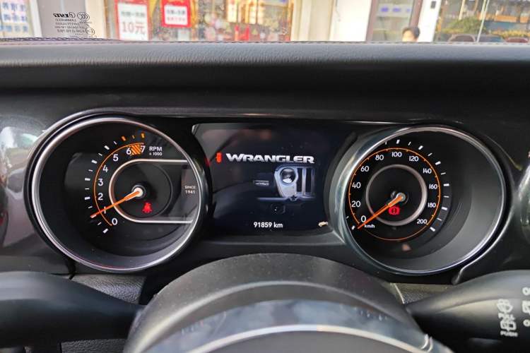 Used Jeep Wrangler 2022 2.0T High Altitude Four-Door Edition Instrument Cluster