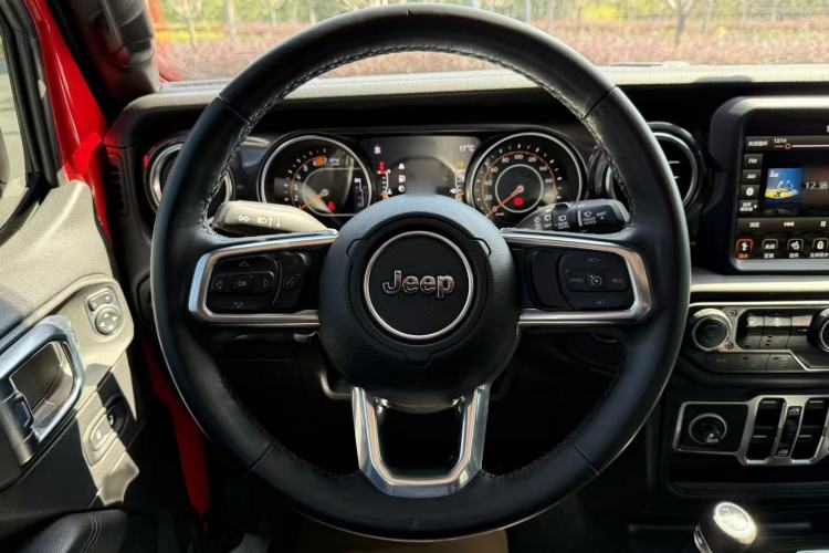Used Jeep Wrangler 2022 2.0T High Altitude Four-Door Edition Interior 3