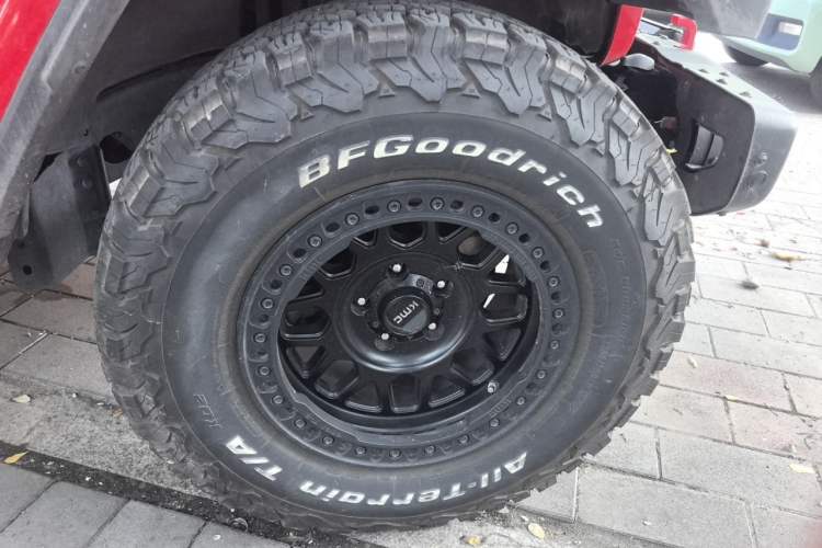 Used Jeep Wrangler 2022 2.0T High Altitude Four-Door Edition Right Front Wheel Hub