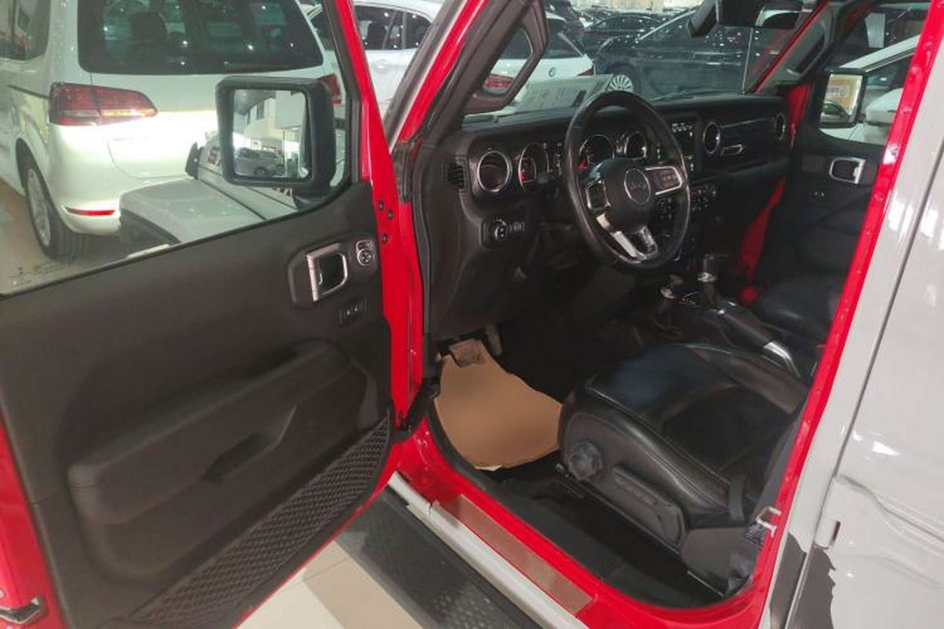Used Jeep Wrangler 2022 2.0T High Altitude Four-Door Edition Driver Seat