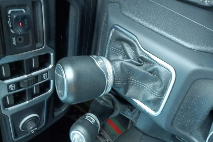 Used Jeep Wrangler 2022 2.0T High Altitude Four-Door Edition Vehicle Key