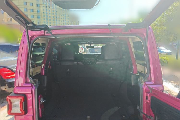 Used Jeep Wrangler 2022 2.0T High Altitude Bahamas Sand Pink Special Edition Trunk
