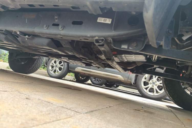 Used Jeep Wrangler 2024 2.0T Robin Hood Four-Door Edition Chassis Front Right