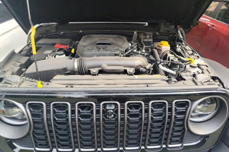 Used Jeep Wrangler 2024 2.0T Robin Hood Four-Door Edition Engine Bay