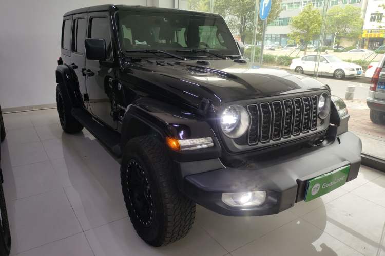 Used Jeep Wrangler 2024 2.0T Sahara Four-Door Edition Exterior 1